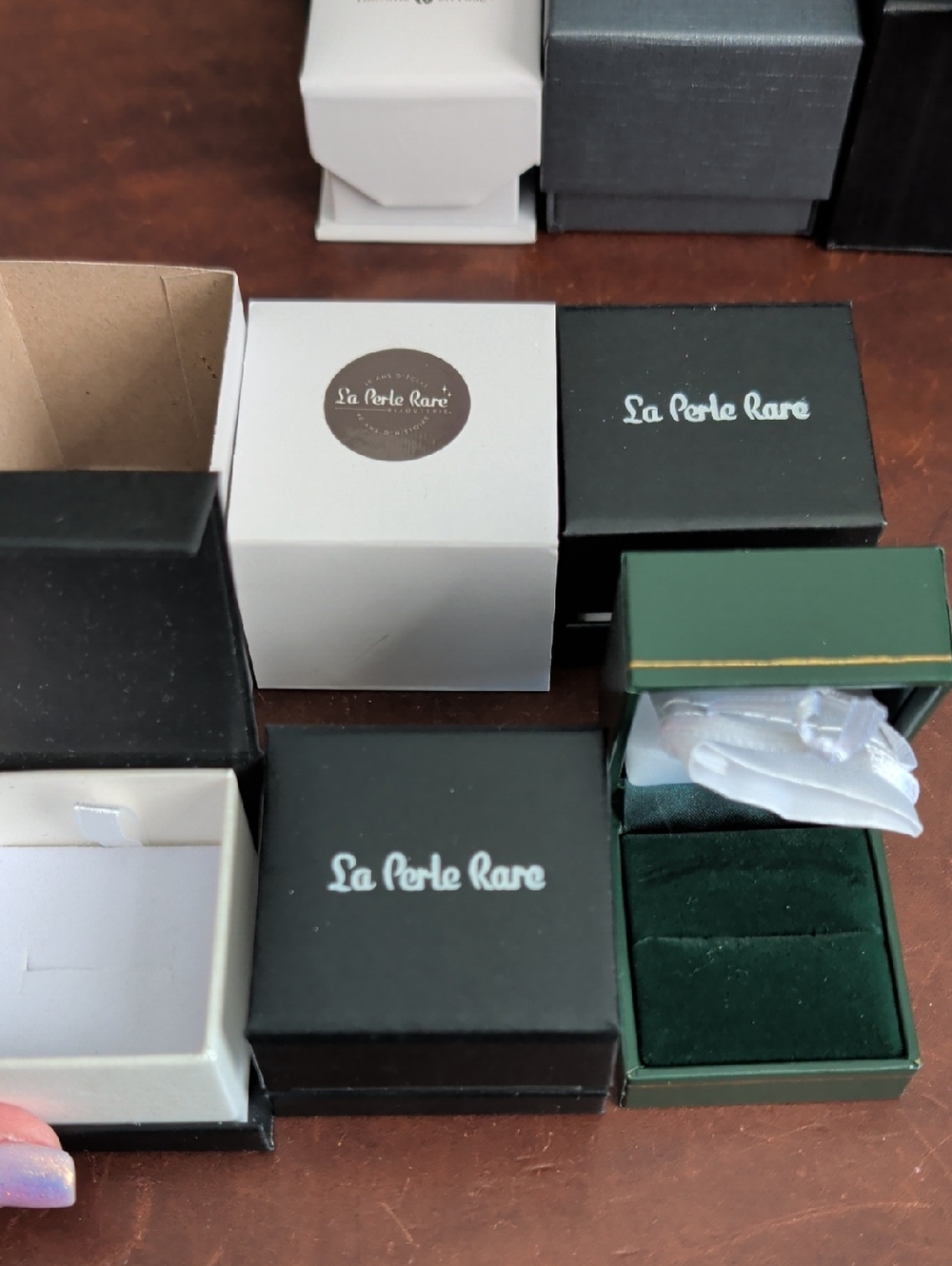 12 Assorted Rings Jewellery Boxes Set - Picture 2 of 9